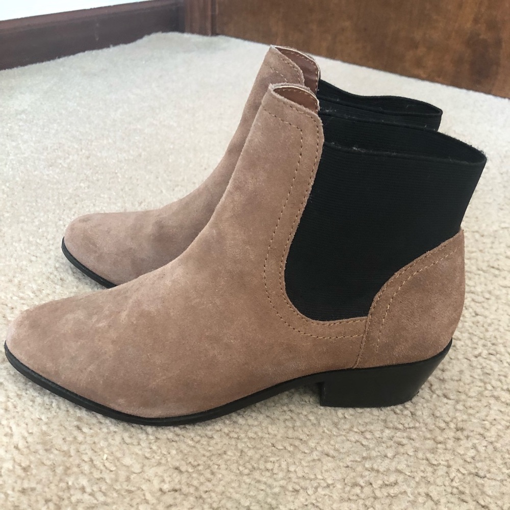 Suede Ankle booties